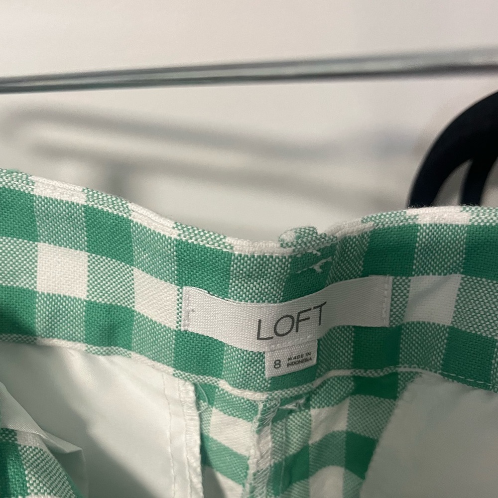 LOFT Gingham Riviera Short - Picture 2 of 4